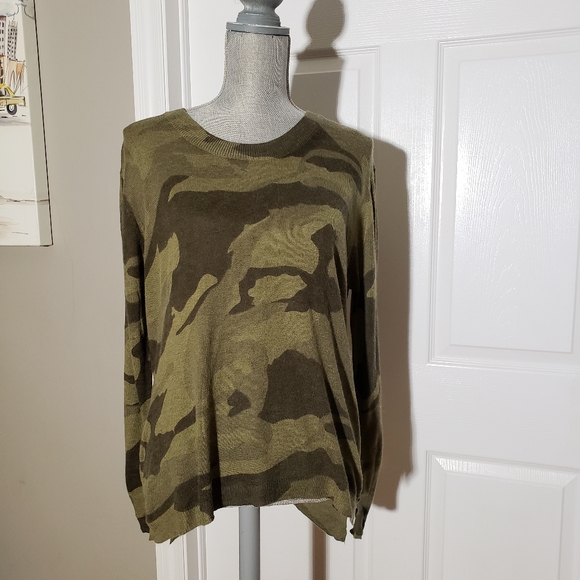Vici Sweaters - VICI wool blend camo sweater